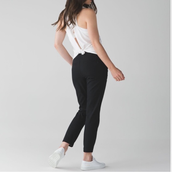 Lululemon Trek Trouser - Picture 6 of 8